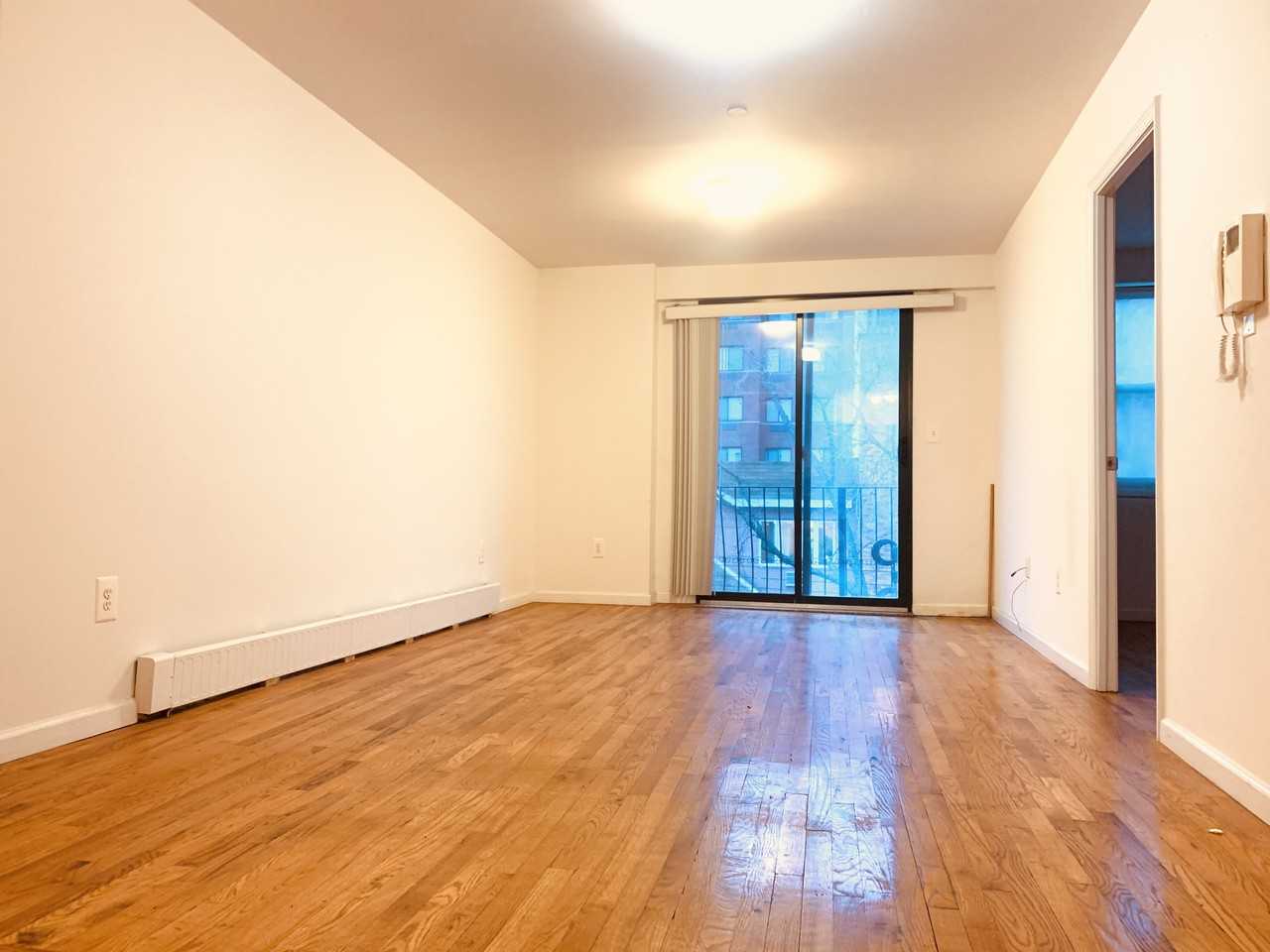 71-45 160th Street #4B - Photo 2 of 10