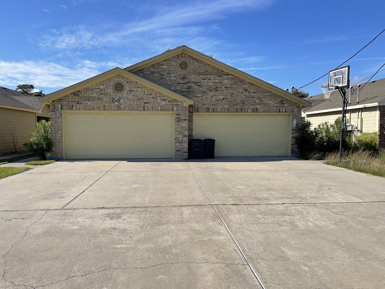 S Kossuth St #912A - Photo 3 of 20