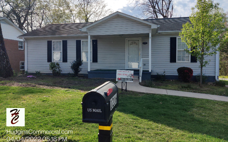 1216 White St - Photo 2 of 6