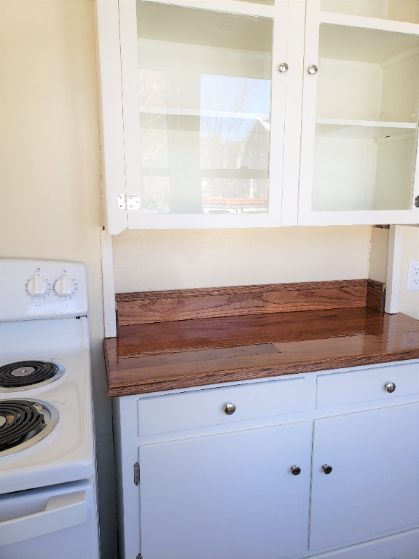 516 W Olive St #A - Photo 3 of 8