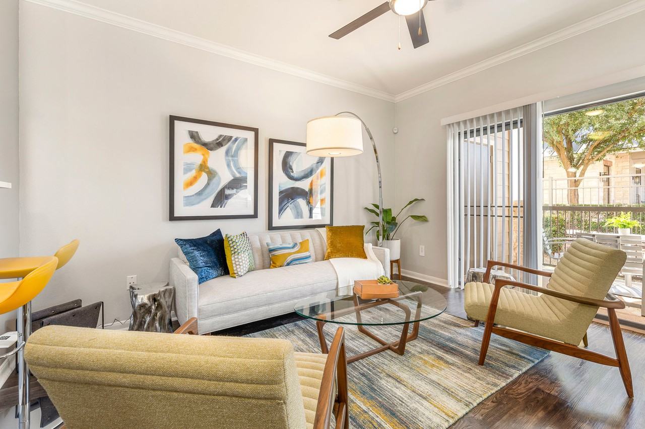Great Priced 2 Bedrooms
