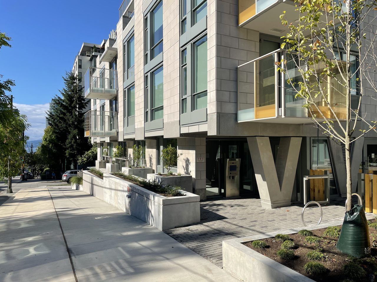 1395 Davie Street #408