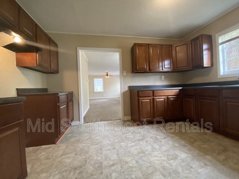 4084 Michael Rd - Photo 3 of 8