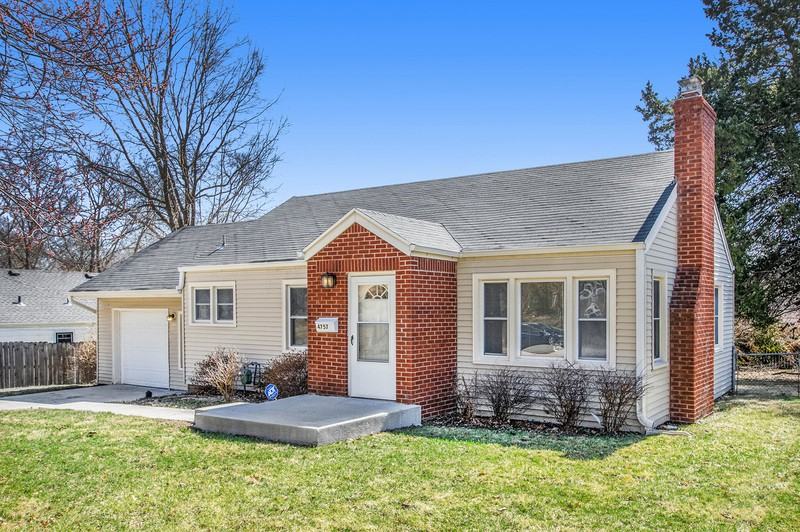 4757 Georgia Ave - Photo 2 of 21