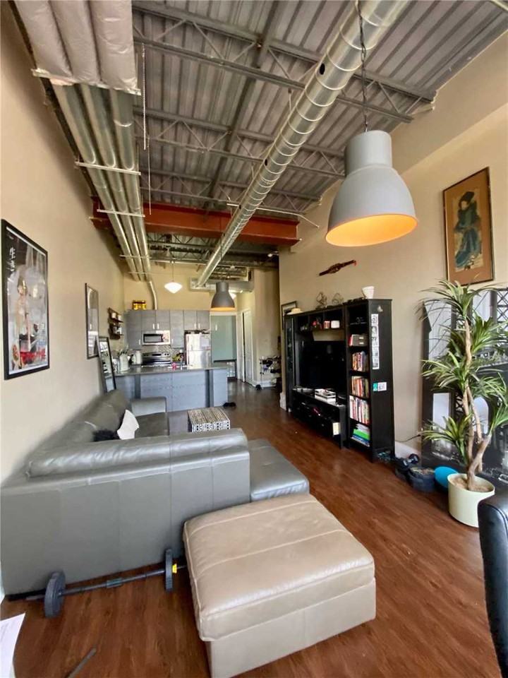 635 Queen Street West #1 - Photo 2 of 3