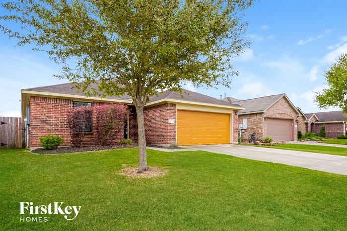 5212 La Rocco Way - Photo 2 of 15