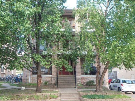 400 S 9th St - Photo 2 of 15