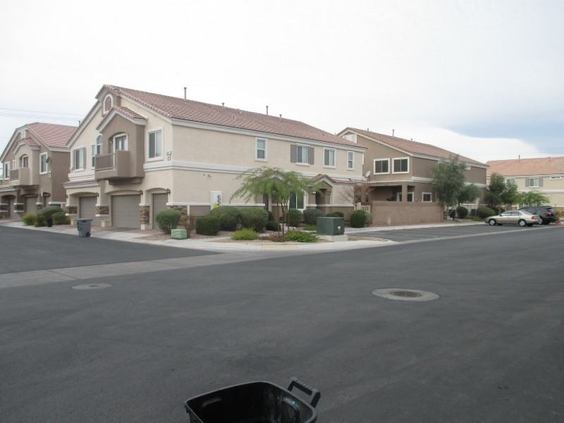 5514 Big Red Ct #1 - Photo 4 of 34