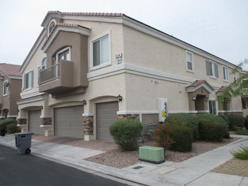 5514 Big Red Ct #1 - Photo 5 of 34