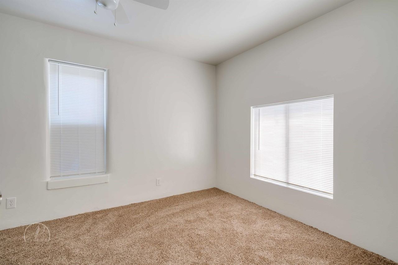 604 Woodrow Ave #1 - Photo 6 of 14
