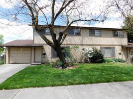 featured image of 590 Se 8th St Apt A