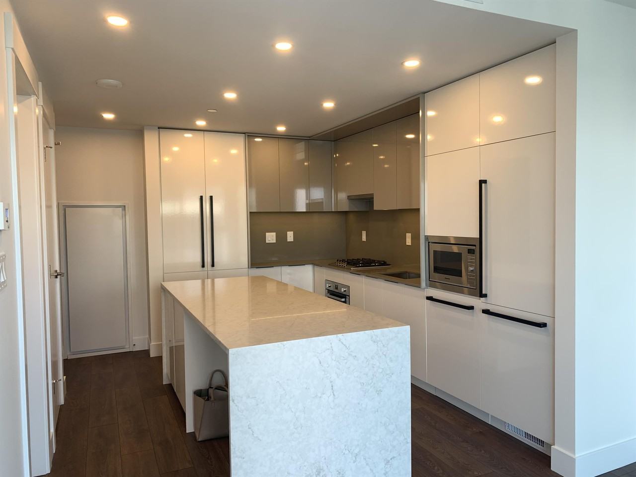 4711 3010-4711 Hazel Street #3010 - Photo 3 of 14