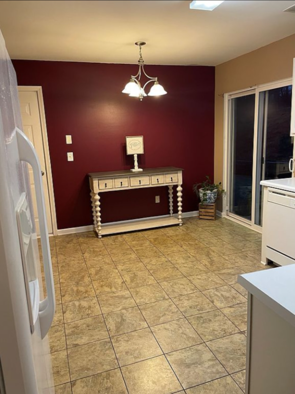 326 Whixley Ln - Photo 2 of 16