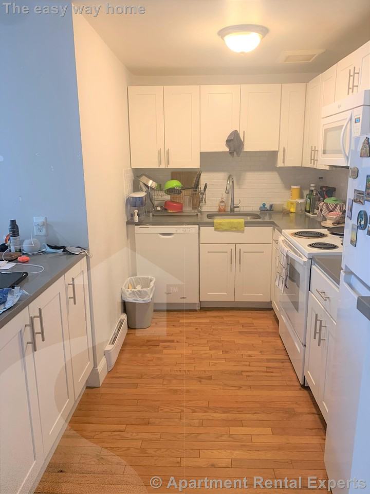 134 Summer St #3 - Photo 3 of 12