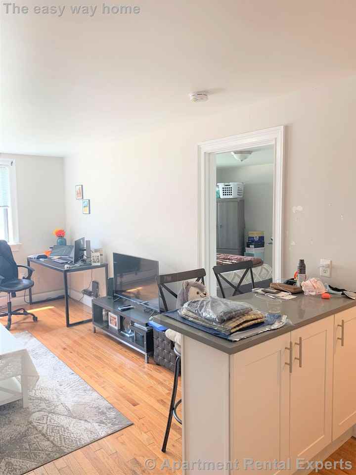 134 Summer St #3 - Photo 4 of 12