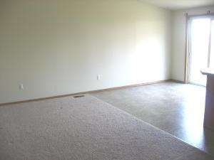 11504 NE 15th St - Photo 2 of 6