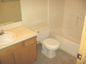 11504 NE 15th St - Photo 3 of 6