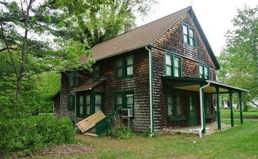 104 N Earlton Rd - Photo 2 of 5