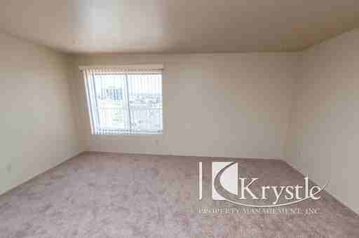 333 Florida St - Photo 3 of 9