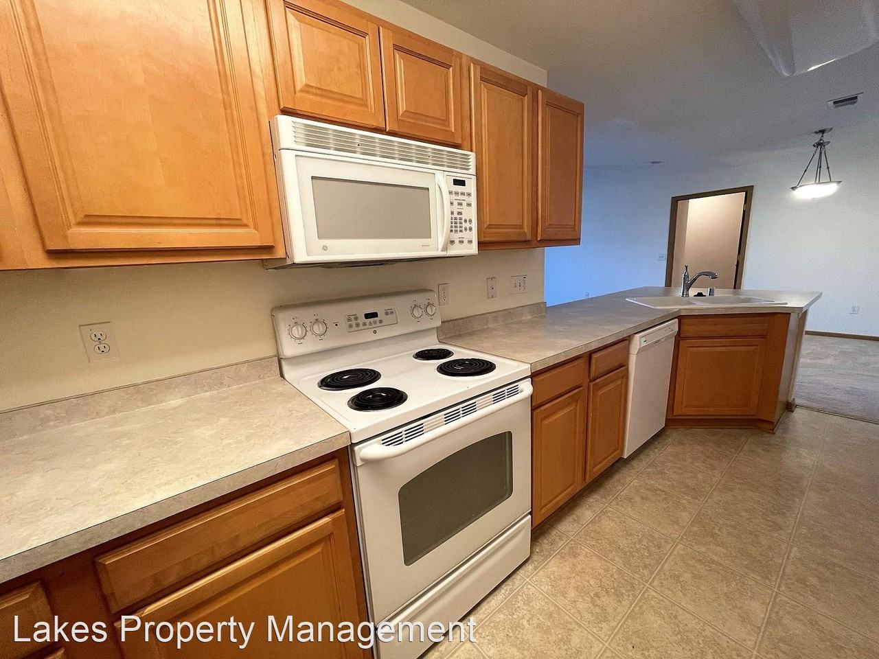 220 Remer Rd #405 - Photo 3 of 11