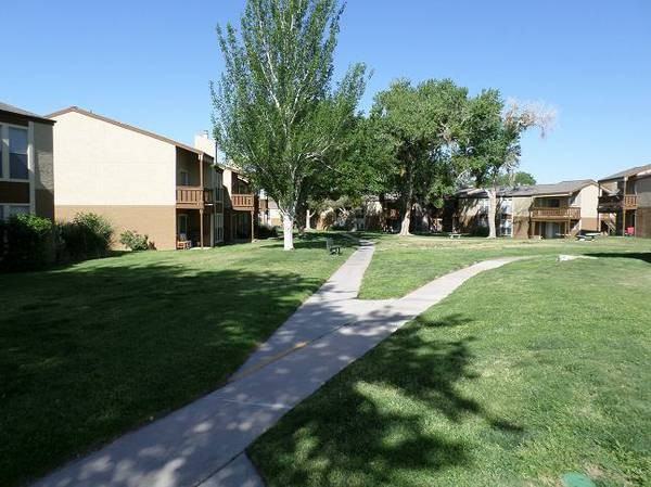 1601 Lee Trevino - Photo 2 of 5