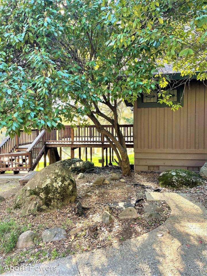 6297 Silver Ridge Ln - Photo 2 of 16