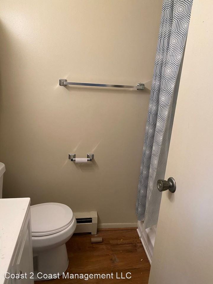 265-267 Foster Road - Photo 3 of 5