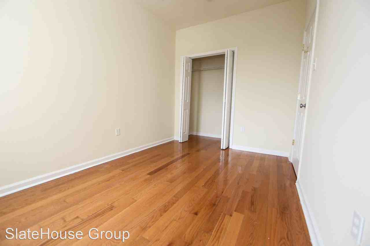 1724 N Gratz St - Photo 3 of 7