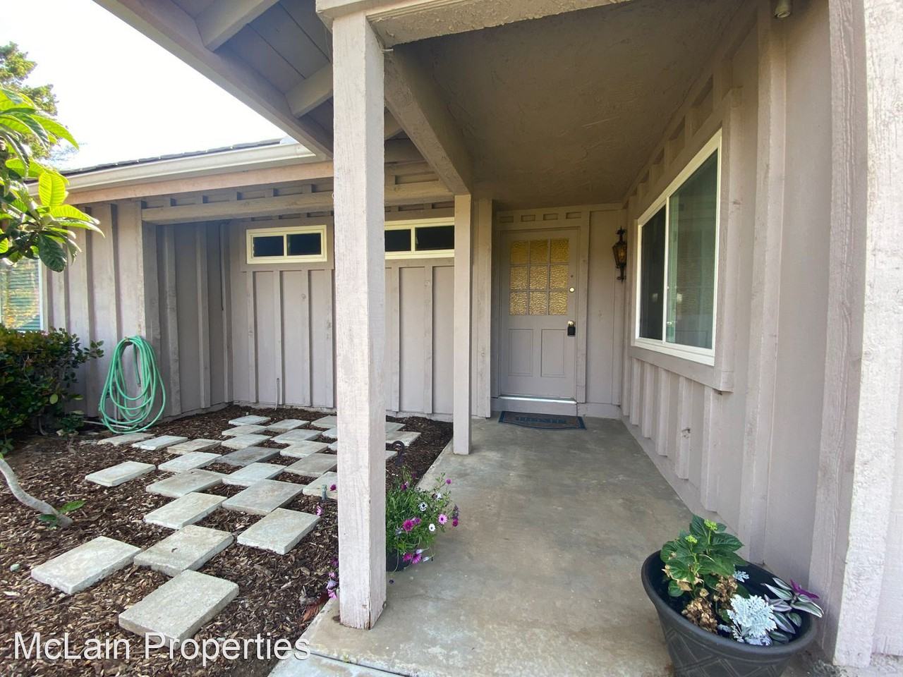 3178 Via Solana - Photo 2 of 44