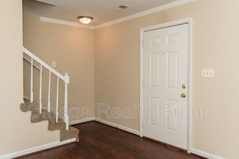 2345 Grayson Valley Cir - Photo 4 of 28