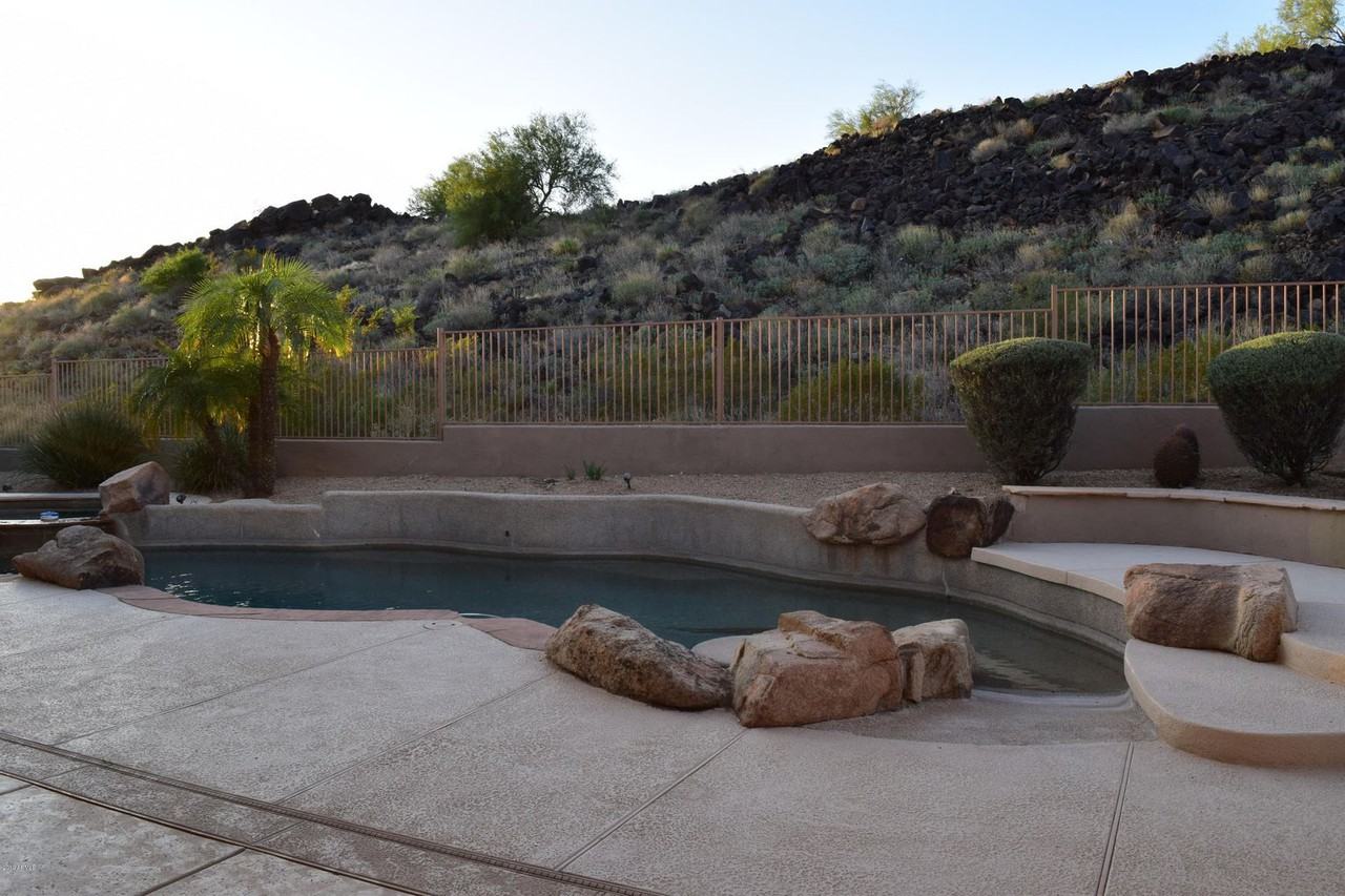 13434 E Sorrel Ln - Photo 3 of 30