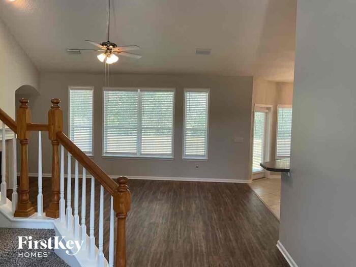 13140 Notre Dame Ln E - Photo 2 of 25