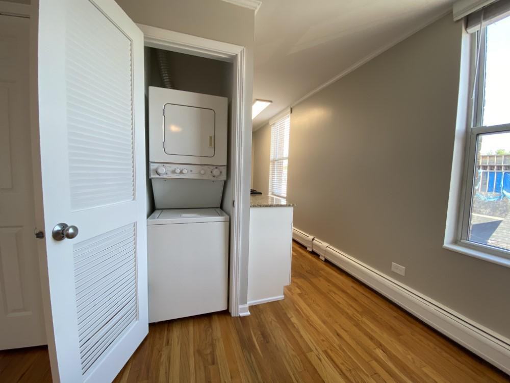 800 W Lill - Photo 5 of 32