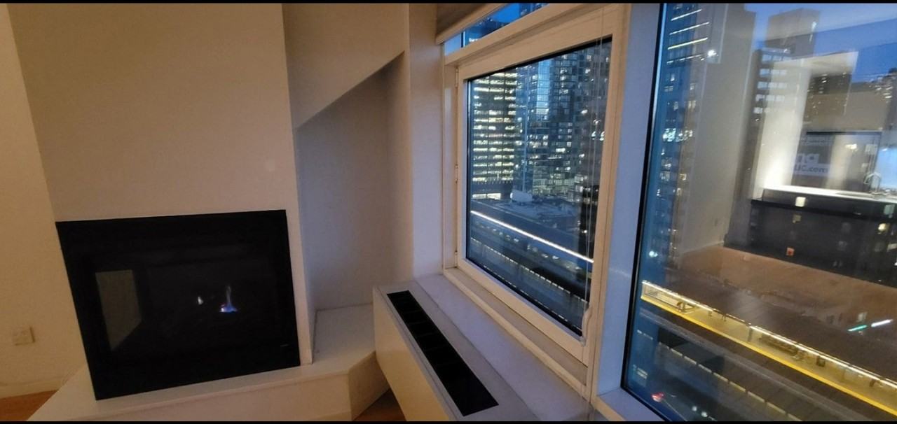 24-15 Queens Plaza North #10b - Photo 5 of 11