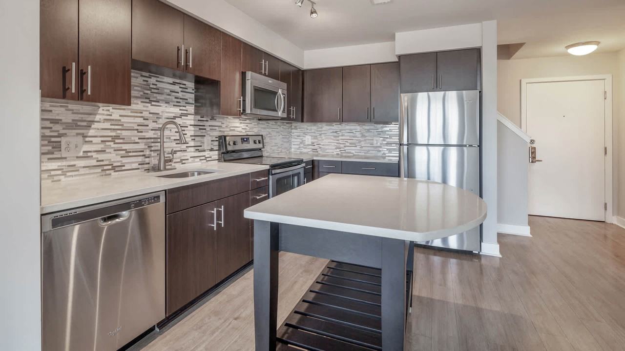 Radiant Fairfax Ridge - Photo 3 of 39