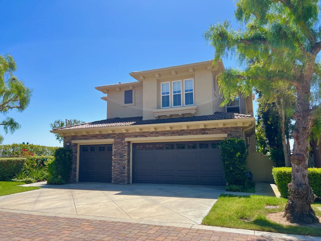 22 Sunset Cove - Photo 2 of 57