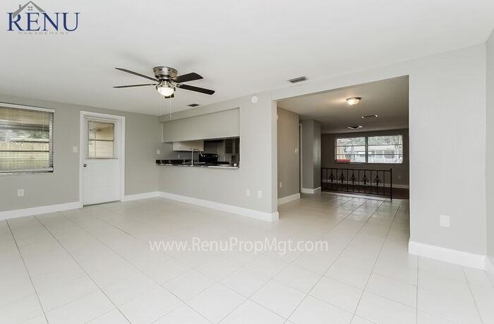 5600 Andrea Dr - Photo 2 of 17