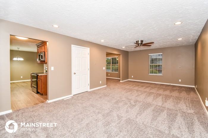 3808 Homestead Dr - Photo 3 of 15