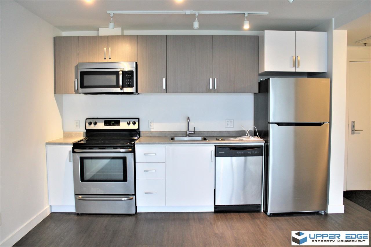 2300 Moco Condominiums - Photo 3 of 13