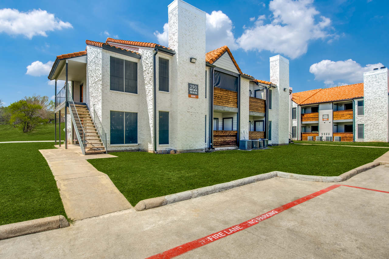 Bella Via Apartment Homes - Photo 2 of 30