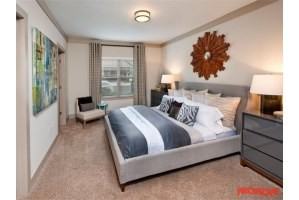 Oaks at Johns Creek - Photo 2 of 10