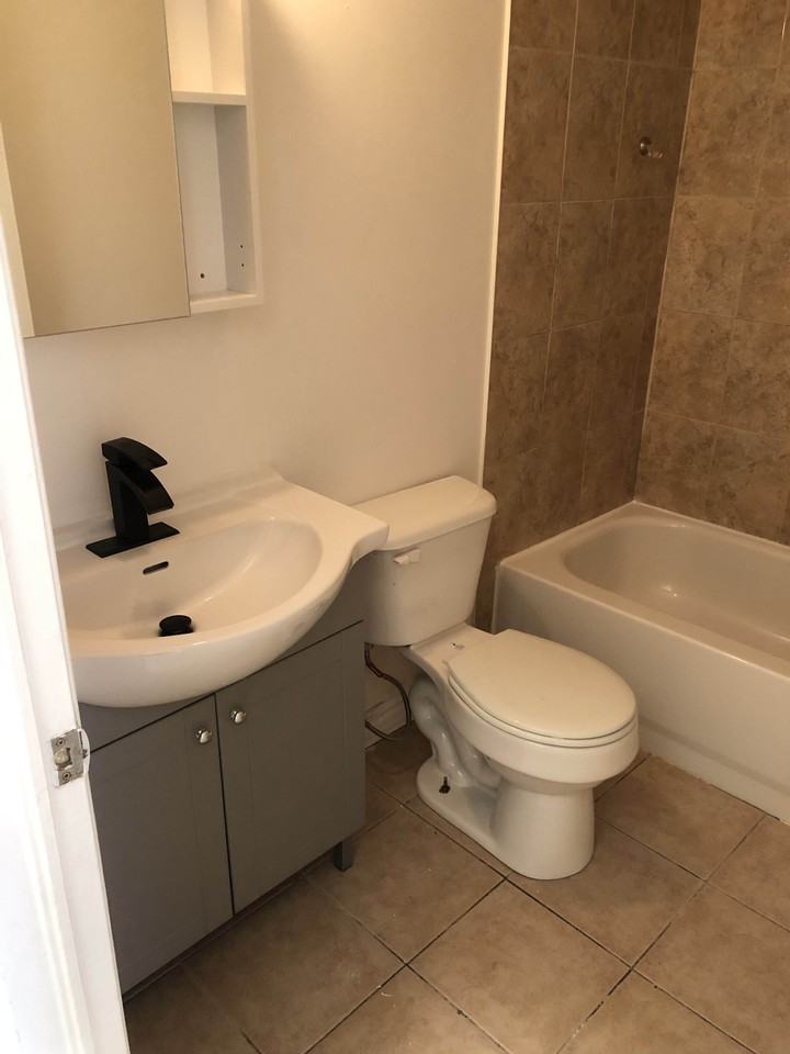 1407 Rue Aylwin #106 - Photo 7 of 13