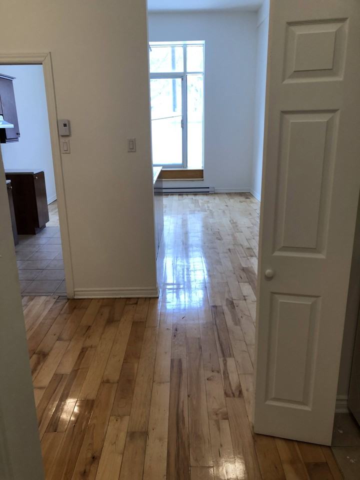 1407 Rue Aylwin #106 - Photo 3 of 13