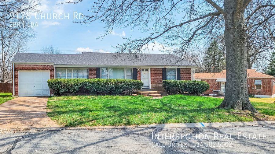 9178 Church Rd, Bellefontaine Neighbors, MO 63137 2 Bedroom Apartment