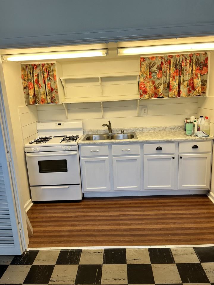 416 S Michigan St #4 - Photo 2 of 7