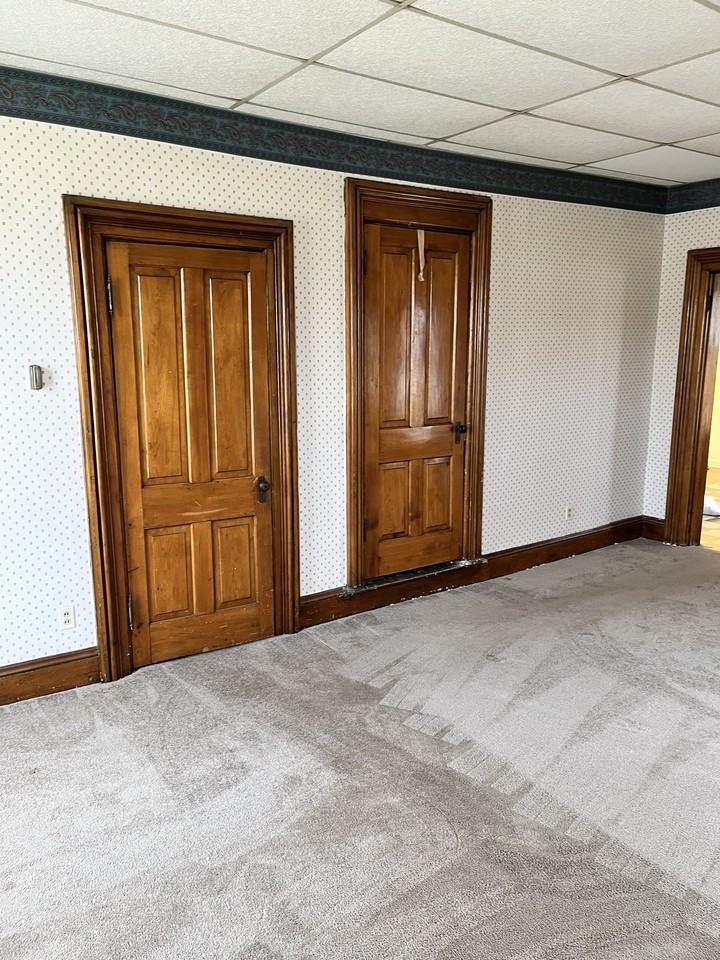 416 S Michigan St #4 - Photo 3 of 7