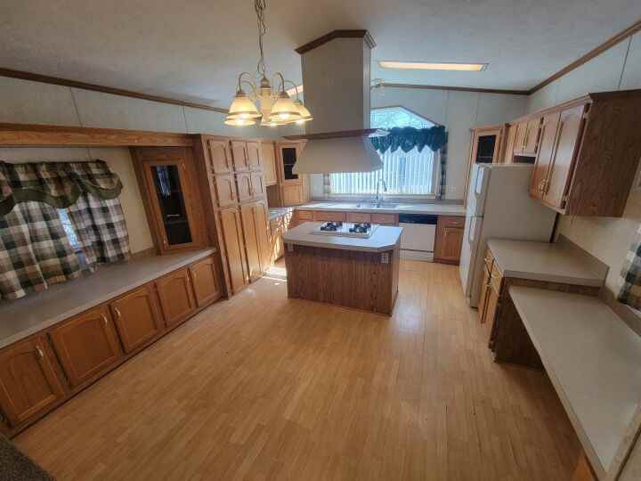 2616 Old Hardin Rd. - Photo 2 of 8