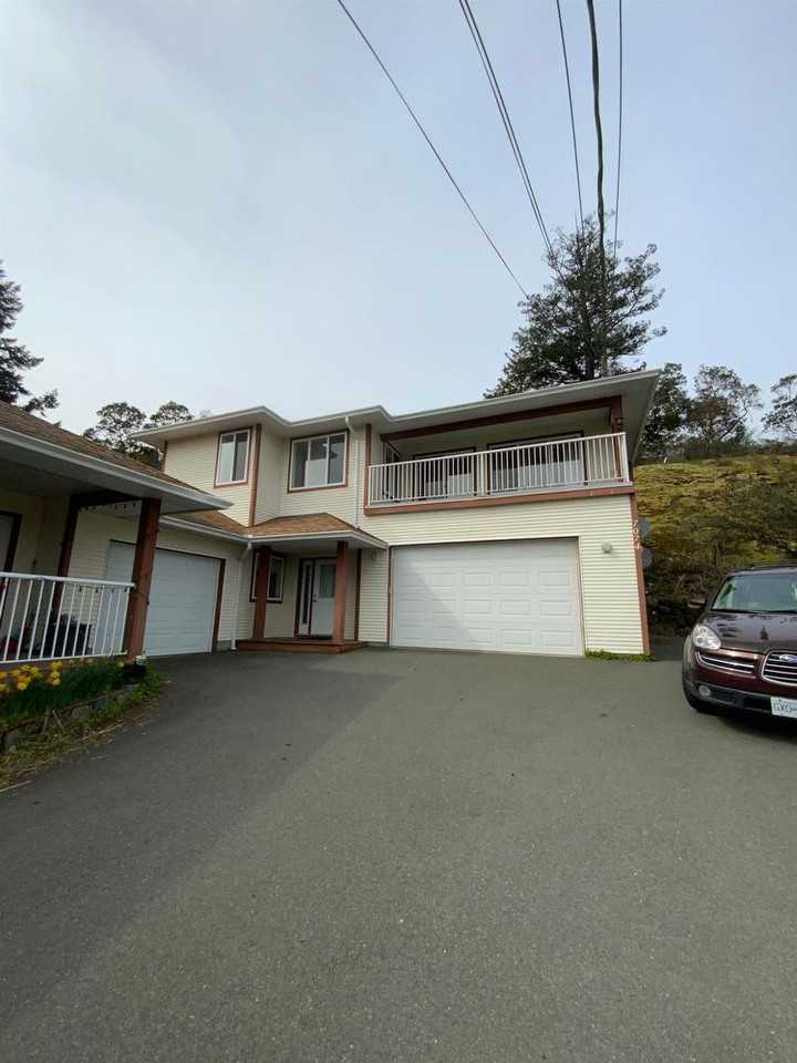 7074 Maple Park Terr - Photo 2 of 30