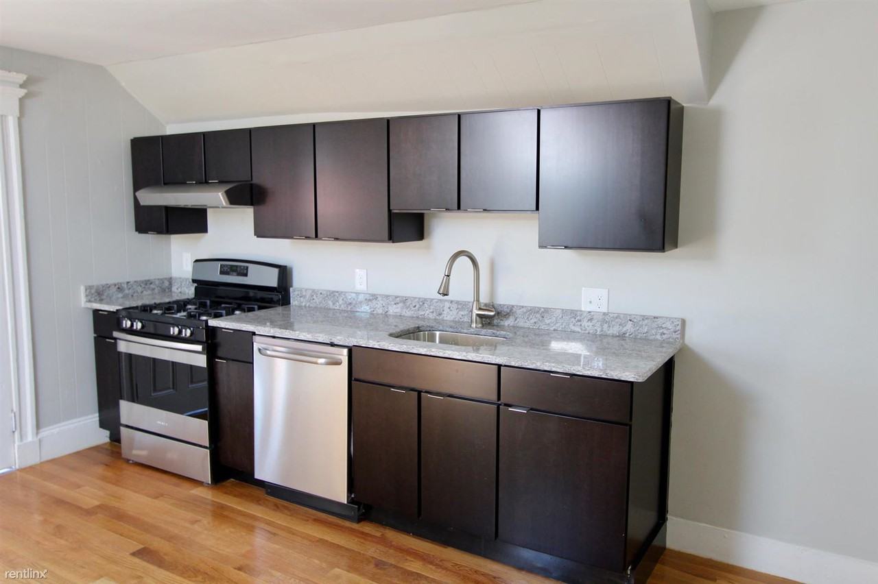508 Revere St - Photo 3 of 4