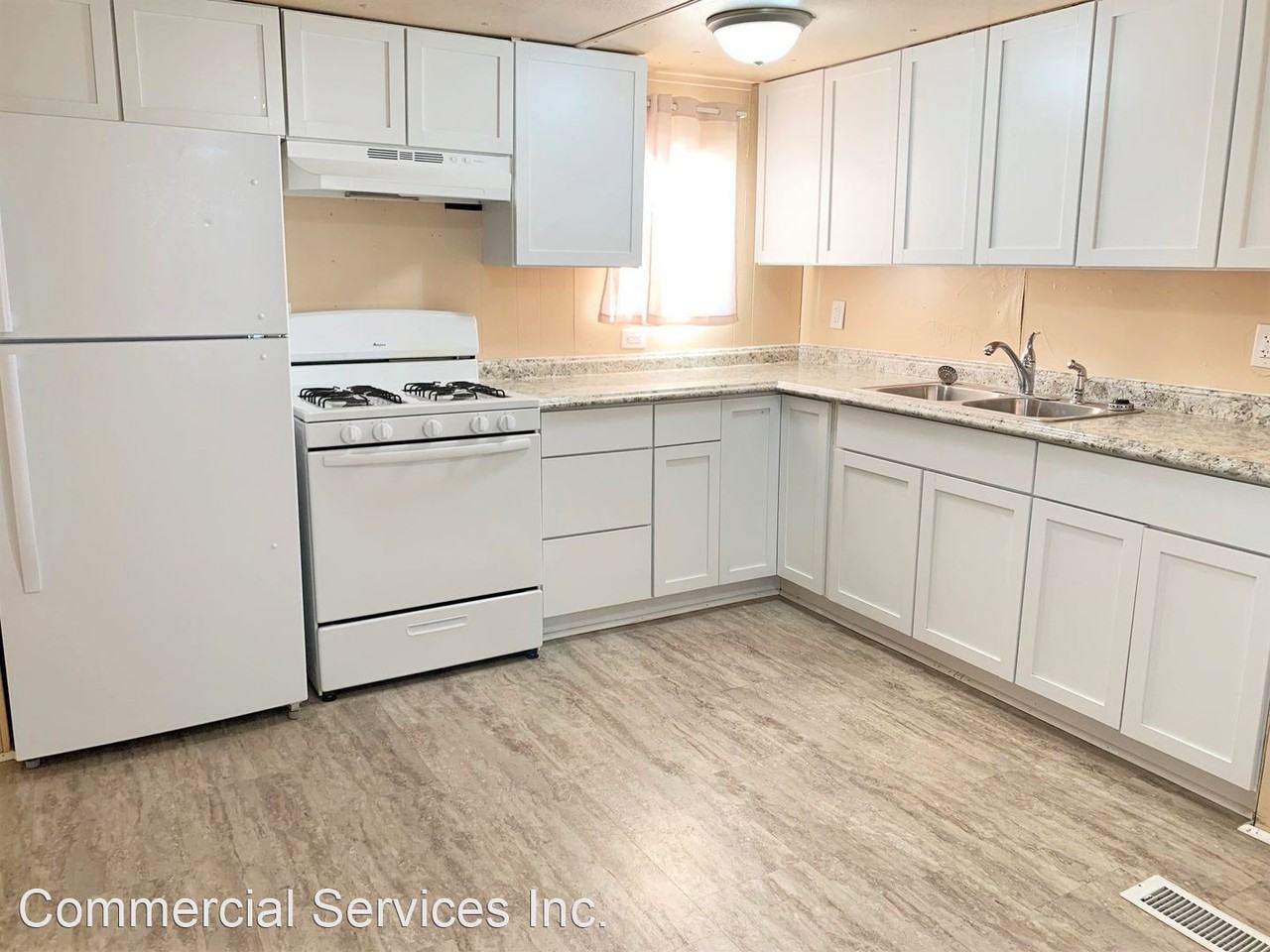 252 N 7th Ave - Photo 3 of 13
